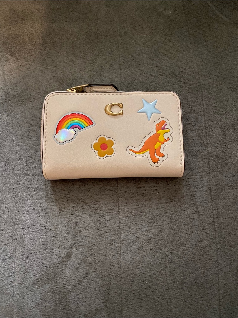 Coach essentials small zip around card case